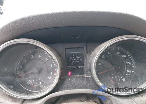 2011 Jeep Grand Cherokee Laredo из США, поврежденный, VIN 1J4RR4GGXBC571966